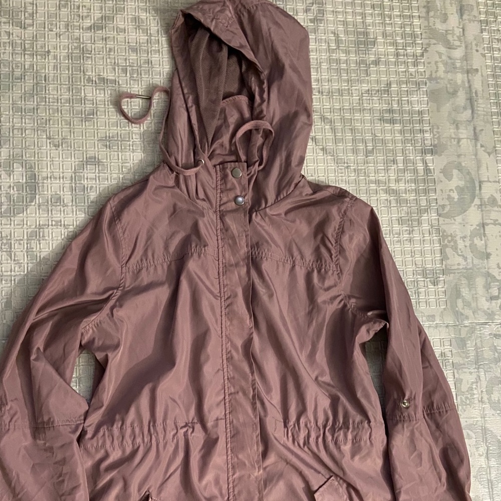 Pink/mauve rain coat